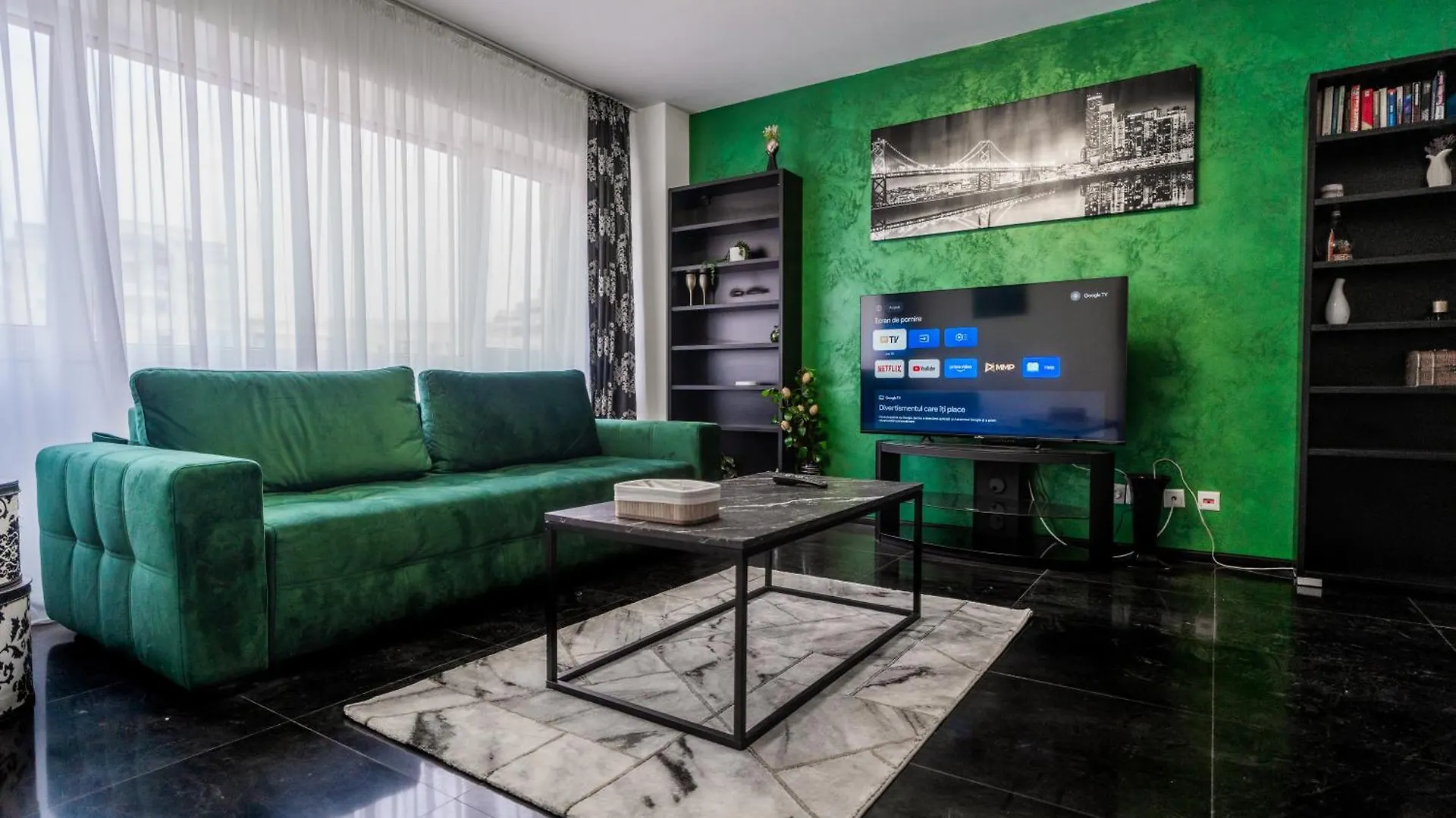 Cozy Apartment Close To Old Town contacts