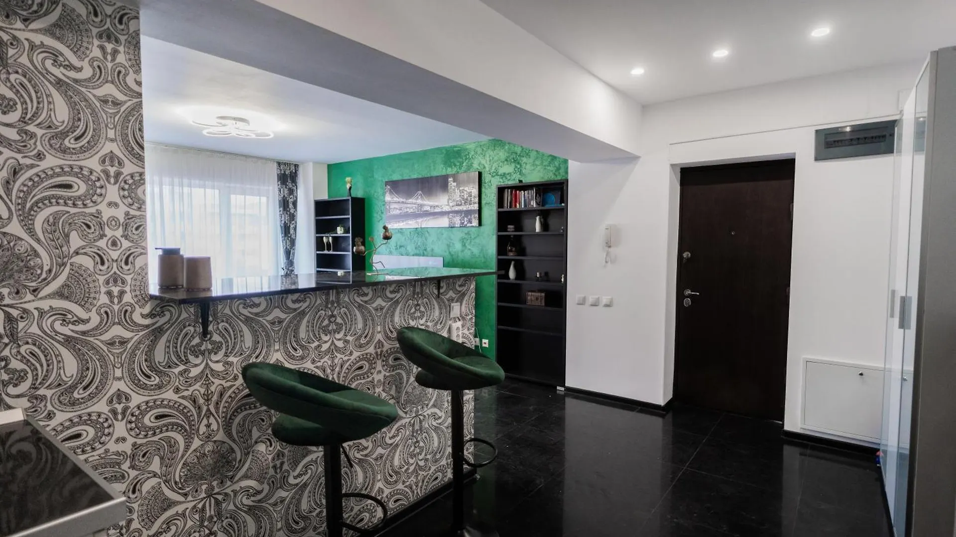Cozy Apartment Close To Old Town Bucharest